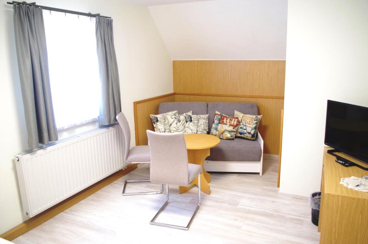 Hotel Gasthof Zum Walfisch كلينغنتال المظهر الخارجي الصورة