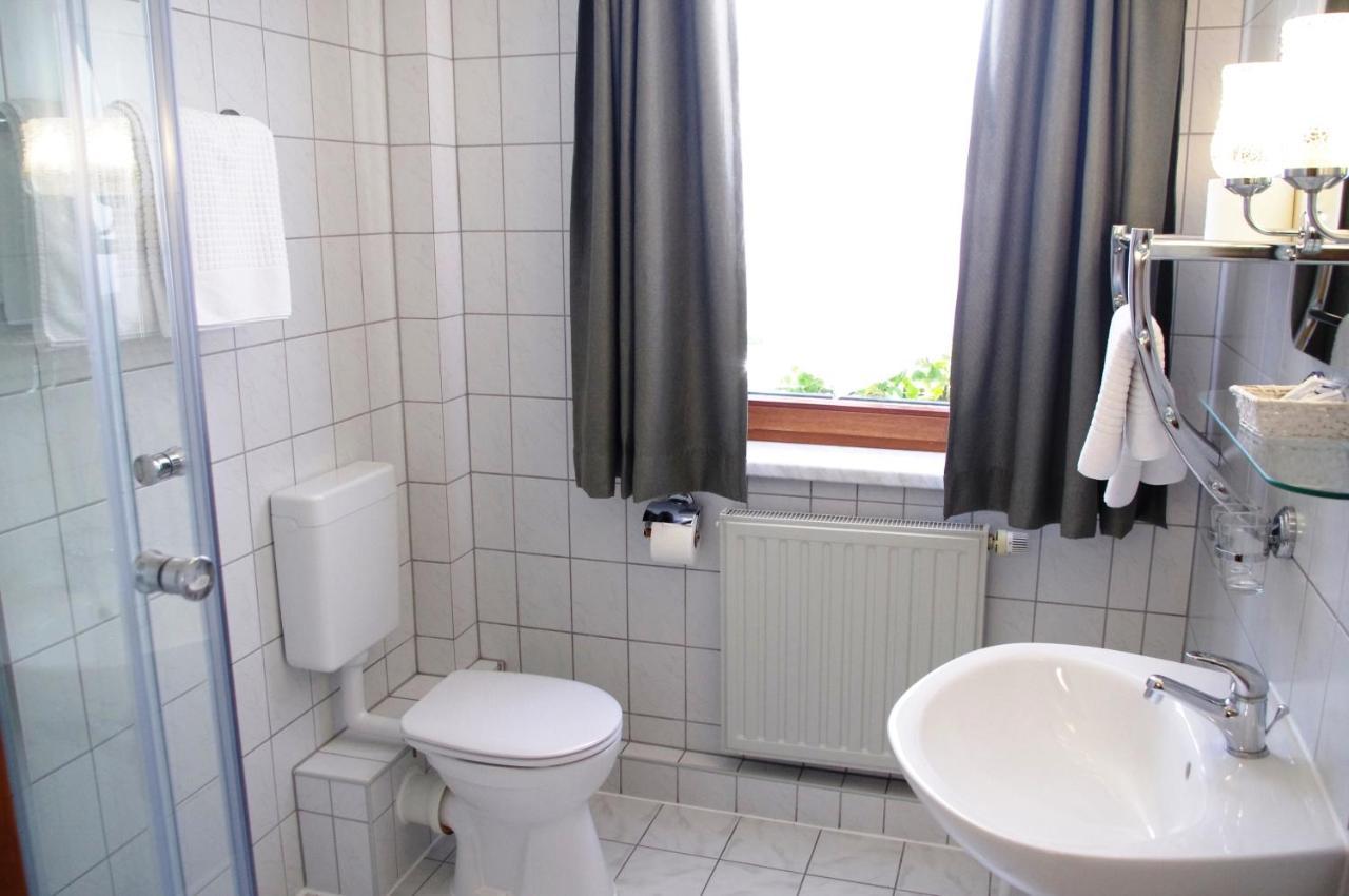 Hotel Gasthof Zum Walfisch كلينغنتال المظهر الخارجي الصورة