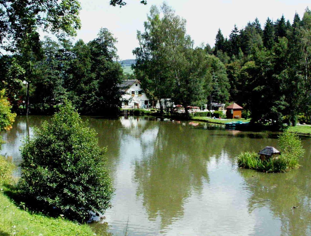 Hotel Gasthof Zum Walfisch كلينغنتال المظهر الخارجي الصورة