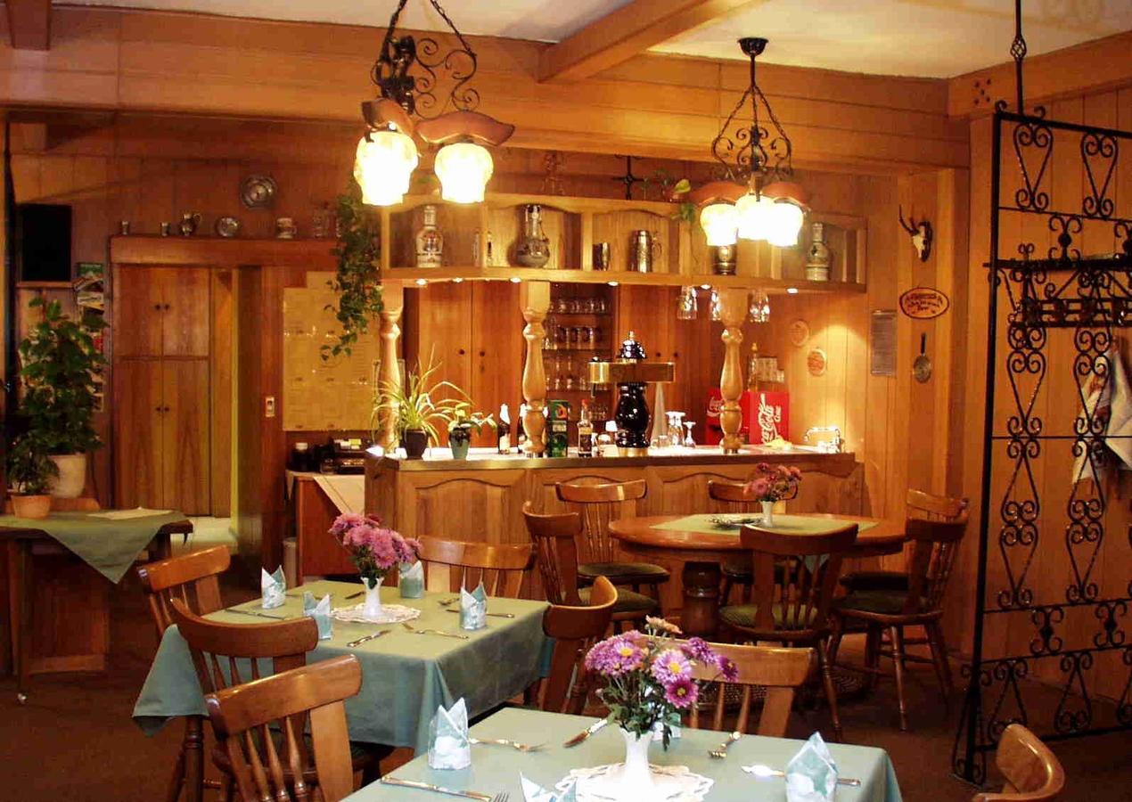 Hotel Gasthof Zum Walfisch كلينغنتال المظهر الخارجي الصورة