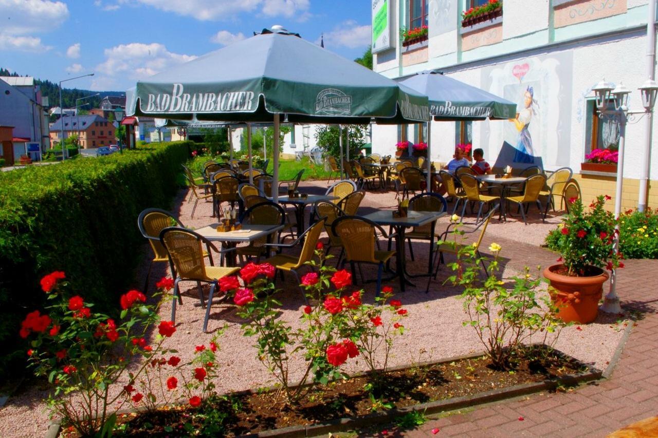 Hotel Gasthof Zum Walfisch كلينغنتال المظهر الخارجي الصورة