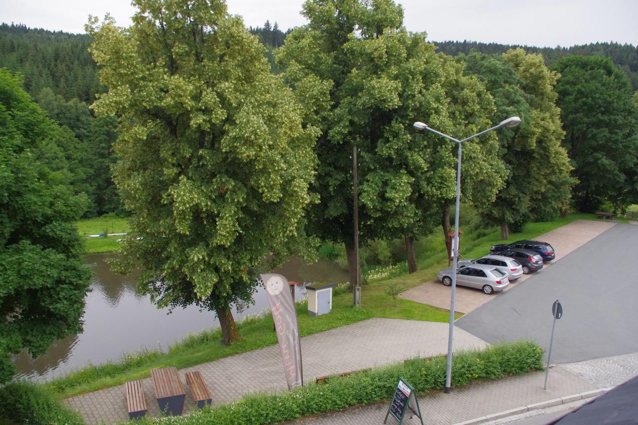 Hotel Gasthof Zum Walfisch كلينغنتال المظهر الخارجي الصورة